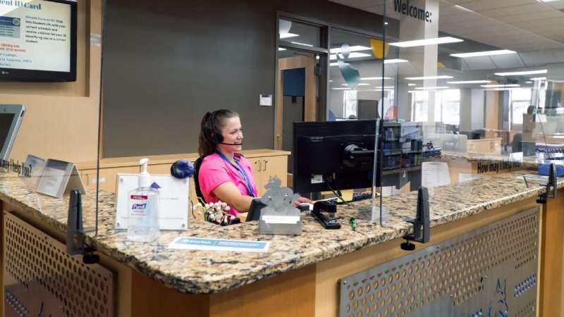 IT Help Desk in the Timberwolf Learning Commons
