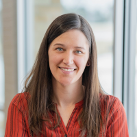 Lindsey Zakrzewski, headshot